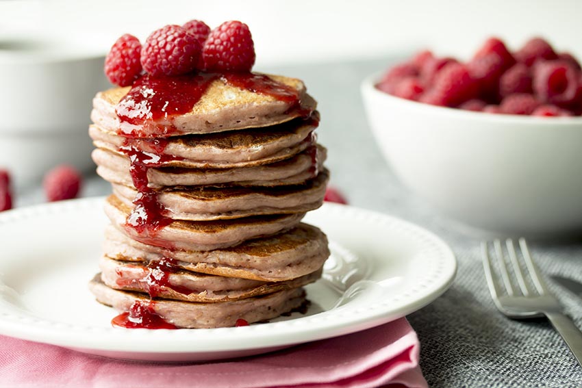 raspberry yogurt pancakes