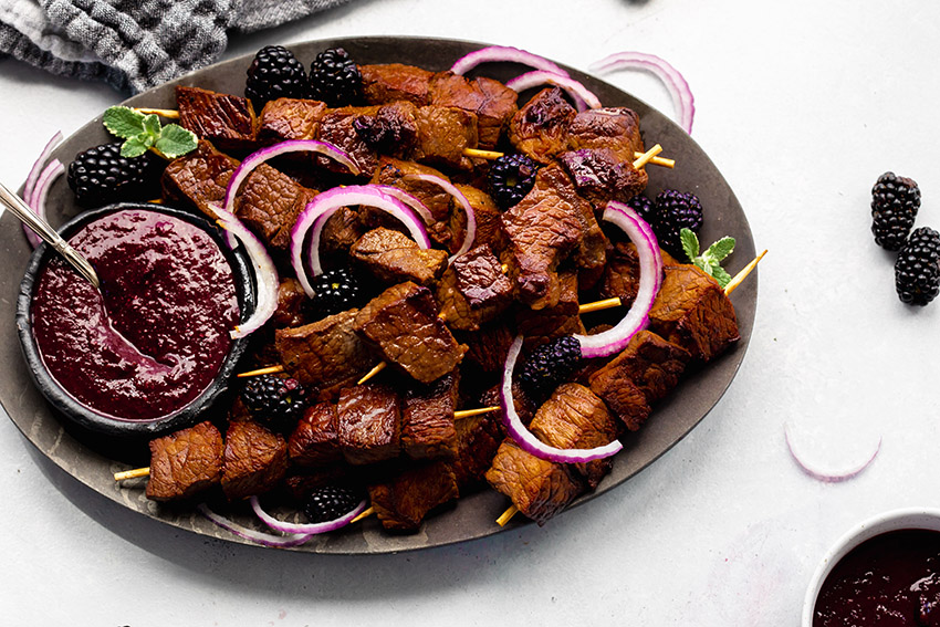 oregon berries cumin spiced beef kebabs with blackberry sauce