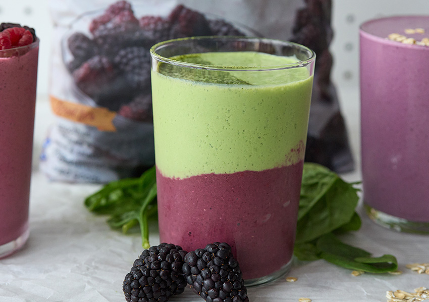 oregon berrries homemade blackberry matcha glow smoothie